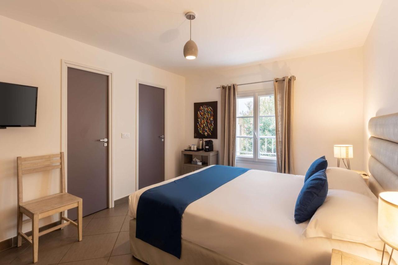 קאלבי Best Western Hotel Casa Bianca, Piscine Interieure Et Exterieure מראה חיצוני תמונה