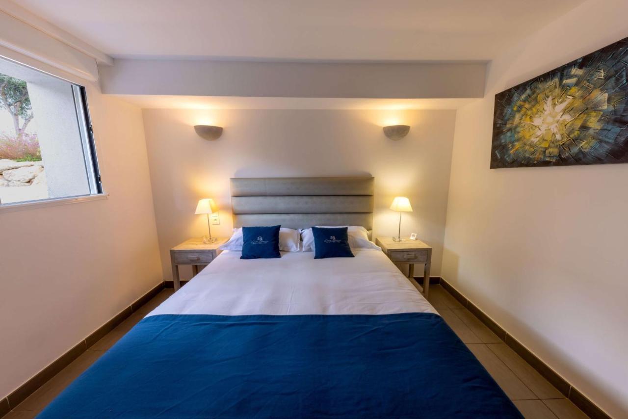 קאלבי Best Western Hotel Casa Bianca, Piscine Interieure Et Exterieure מראה חיצוני תמונה