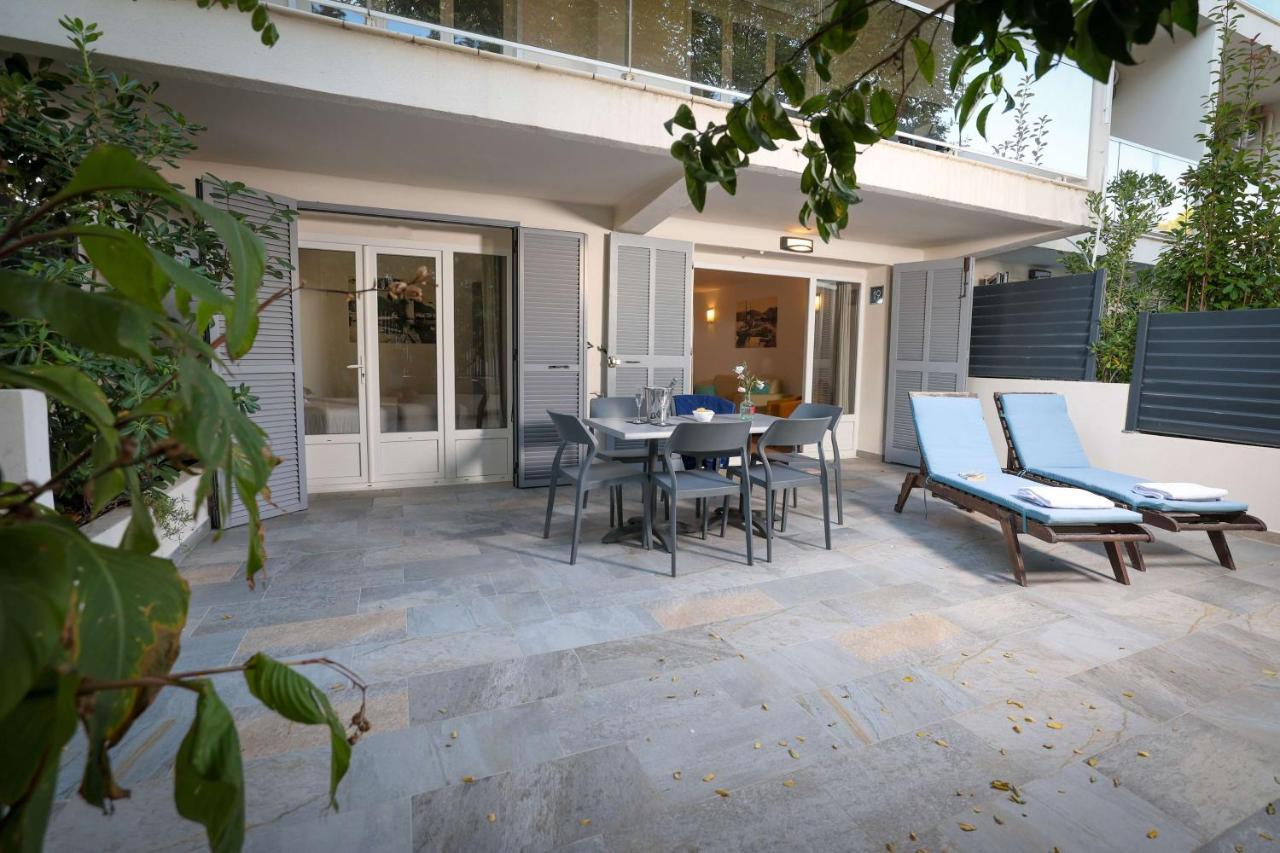 קאלבי Best Western Hotel Casa Bianca, Piscine Interieure Et Exterieure מראה חיצוני תמונה
