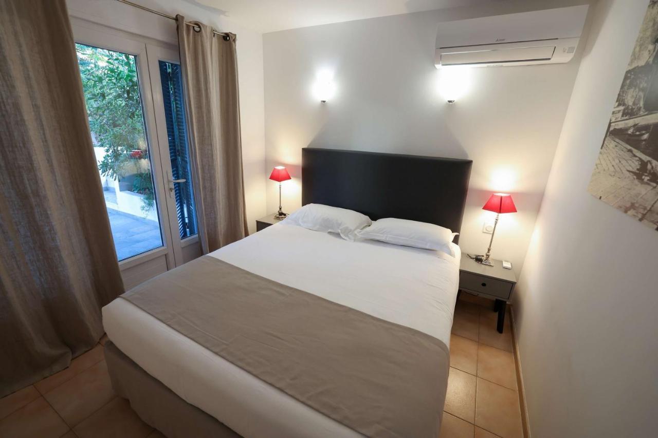 קאלבי Best Western Hotel Casa Bianca, Piscine Interieure Et Exterieure מראה חיצוני תמונה