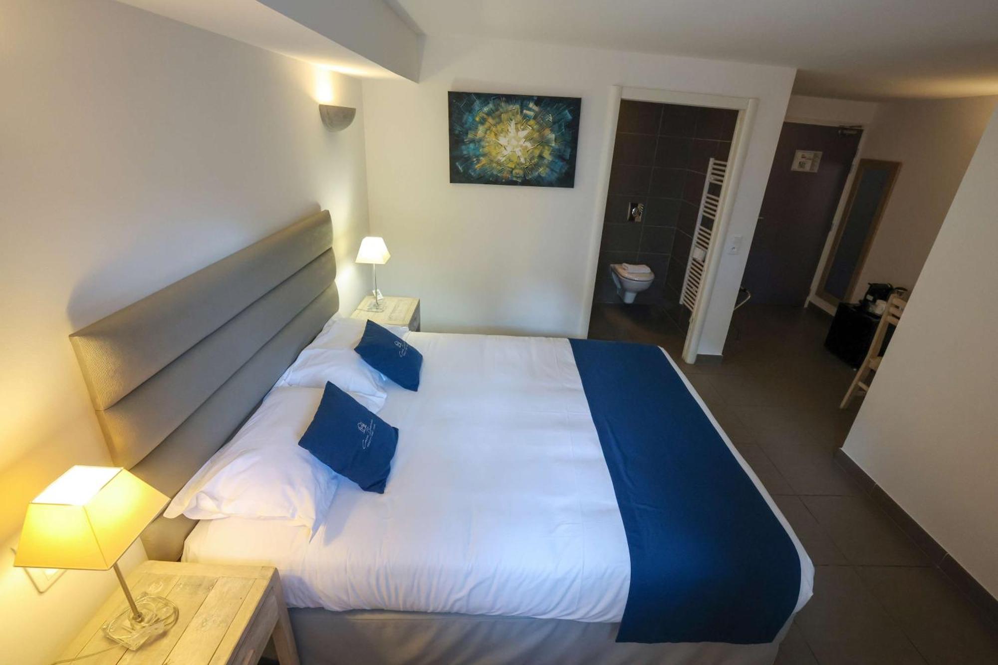 קאלבי Best Western Hotel Casa Bianca, Piscine Interieure Et Exterieure מראה חיצוני תמונה