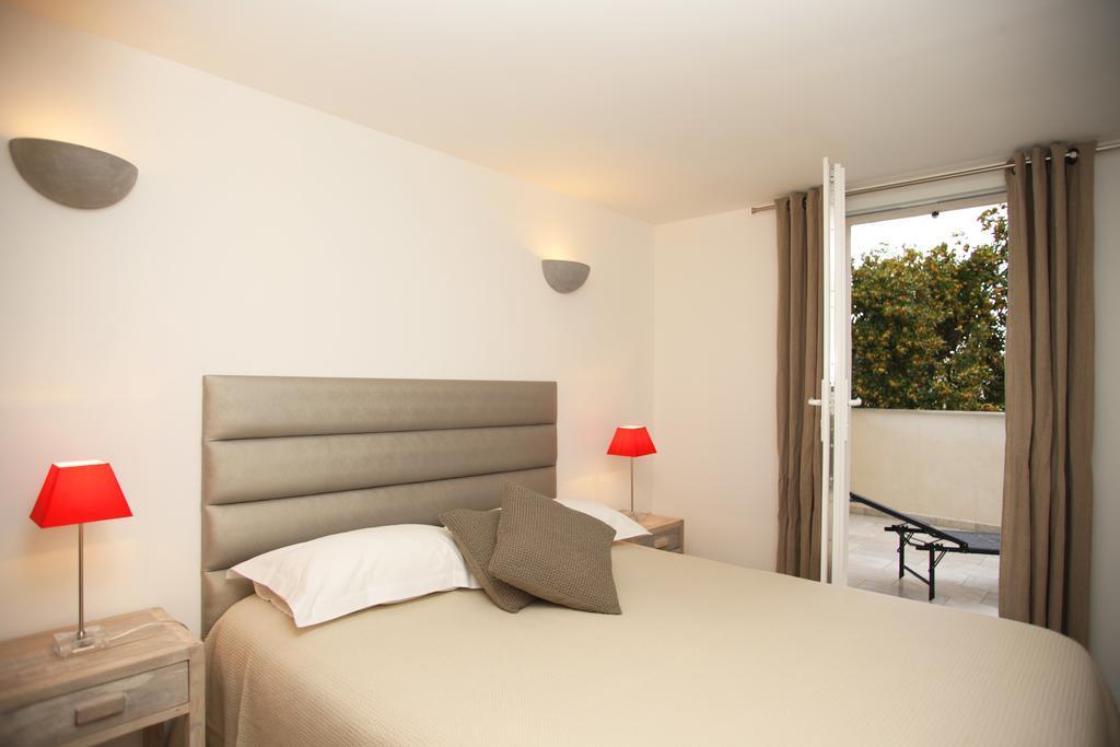 קאלבי Best Western Hotel Casa Bianca, Piscine Interieure Et Exterieure מראה חיצוני תמונה