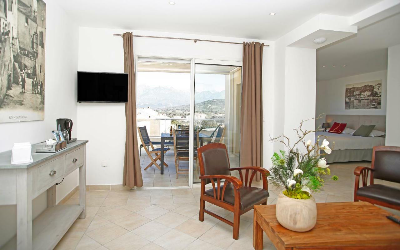 קאלבי Best Western Hotel Casa Bianca, Piscine Interieure Et Exterieure מראה חיצוני תמונה